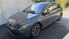 VW Golf 8 2.0 TDI 115 PS – Handschaltung