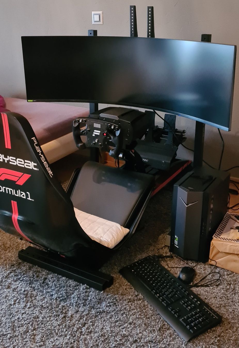 Spiele: Simulateur de course – Gebraucht aus Valeyres-sous-Montagny von Romy.