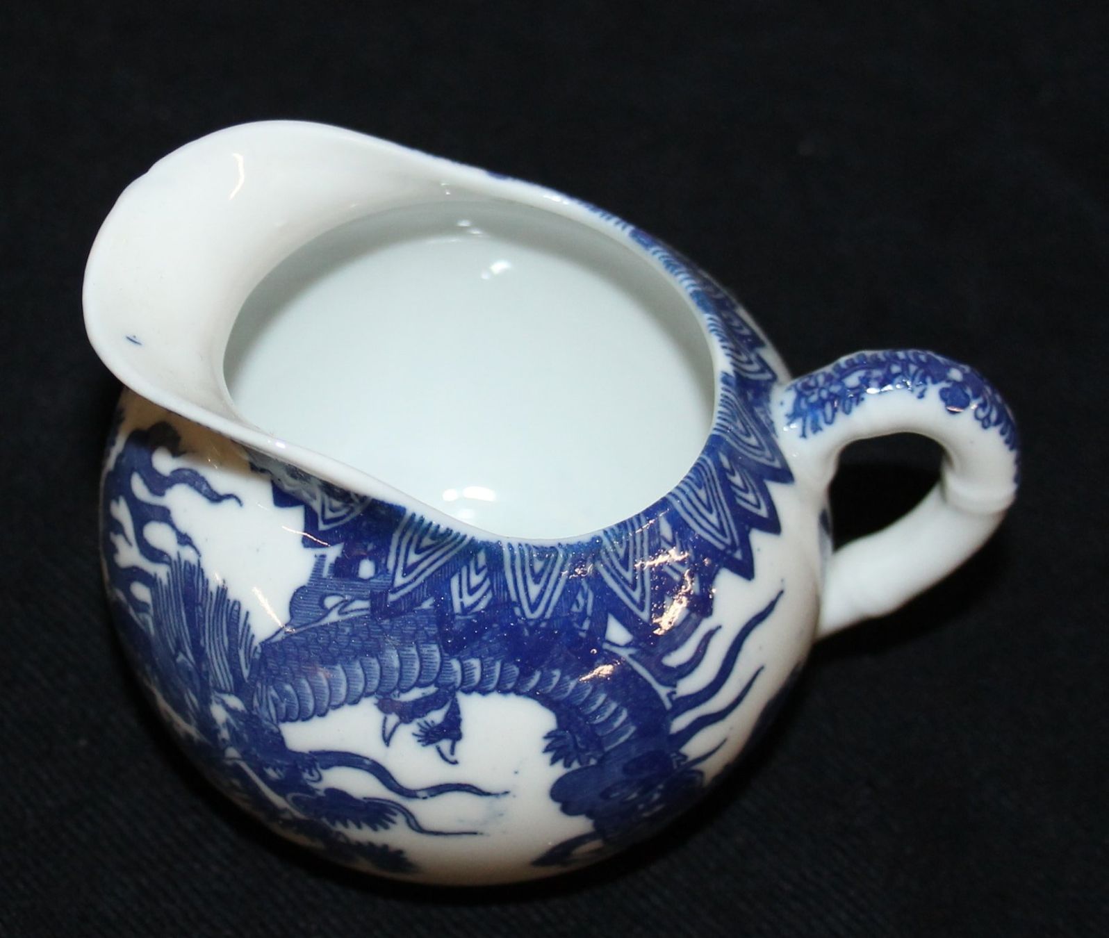Set di piatti: chinesisches Teeservice – Usato da Schaan venduto da antikes_und_kurioses 4