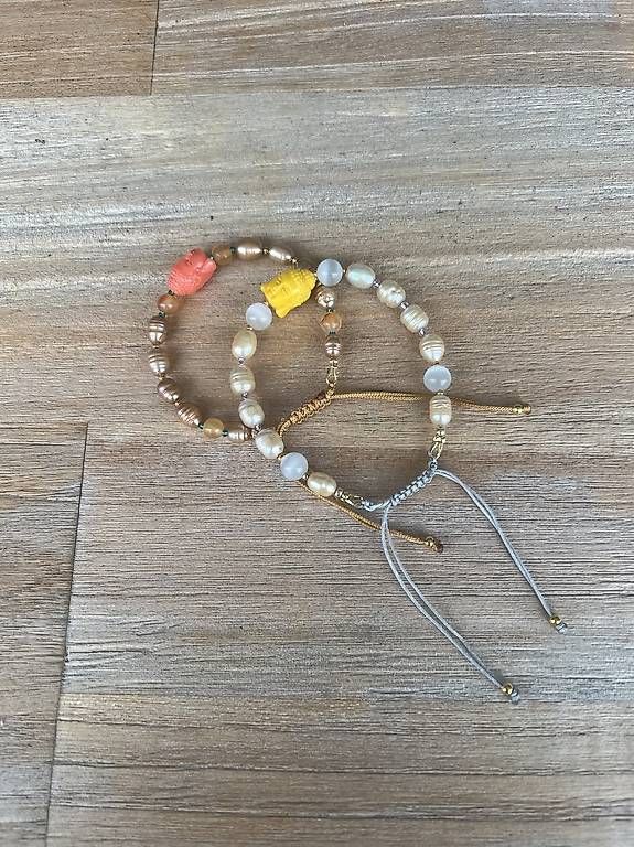 Bracciali & Braccialetti: Süsswasserperlen Buddha Armbänder – Usato da Buchs SG venduto da jco_st8t 2