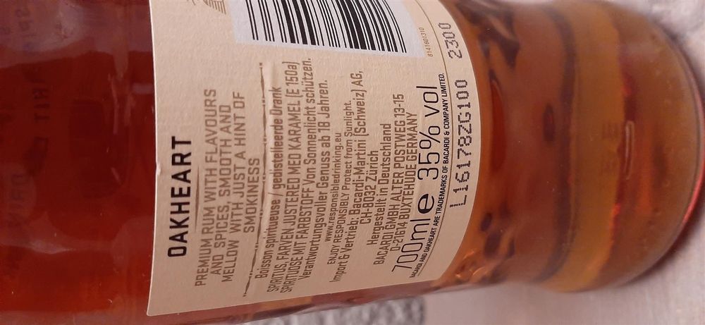 Bacardi OAKHEART Spiced Rum Spirit Drink | Kaufen auf Ricardo