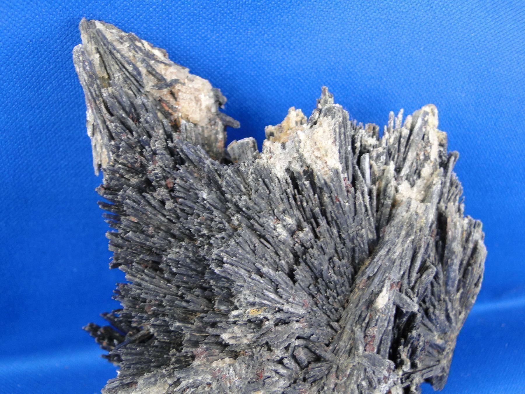 Minerali & Pietre curative: Kyanit – Usato da Schinznach Bad venduto da Demerald 7