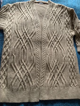 Jacke mit Zopfmuster Beige GR L Marke Mango