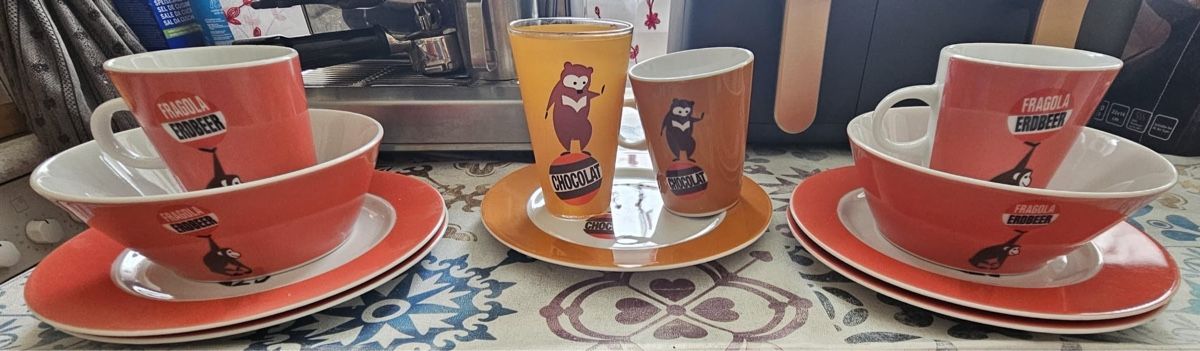 Geschirrsets: Service de petit-déjeuner vintage – Gebraucht aus Henniez von jcf_6rzc