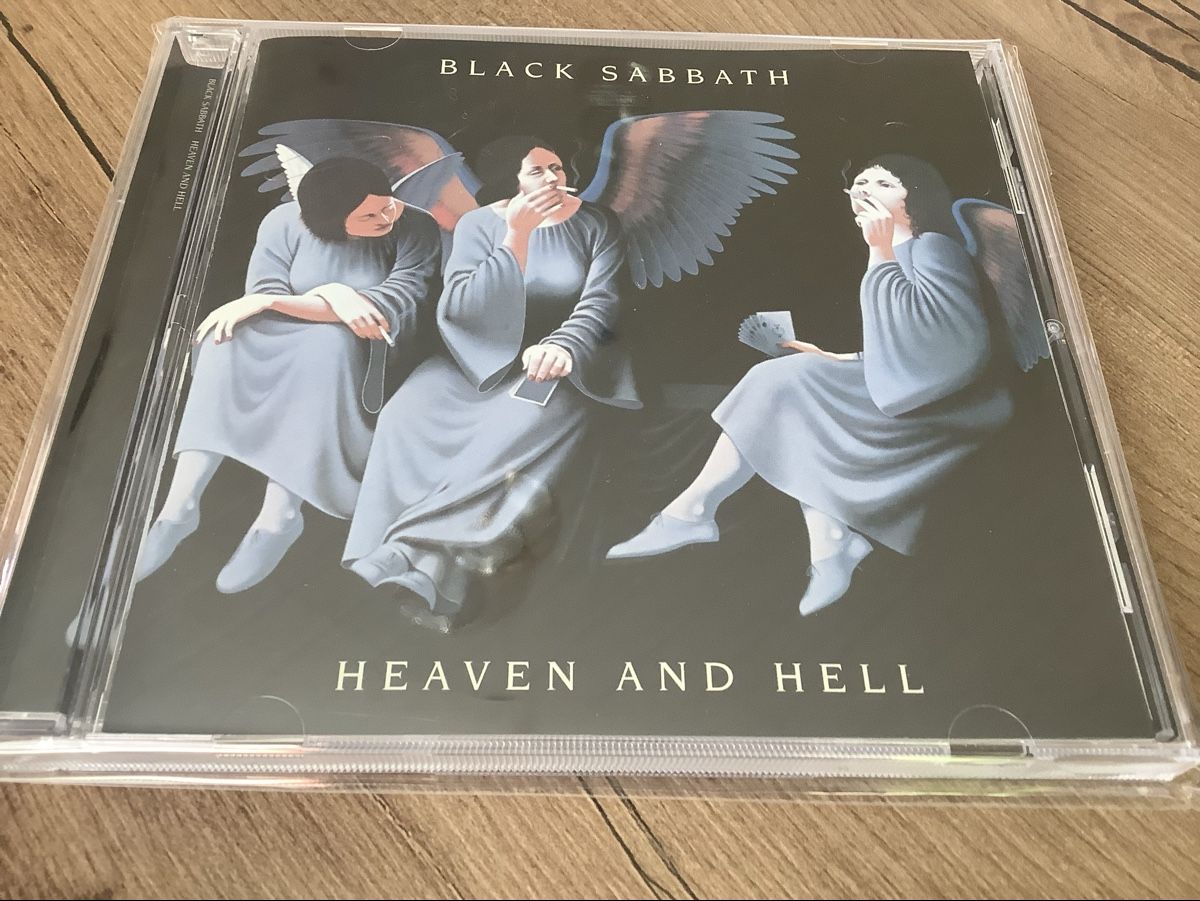 CD: Black Sabbath - Heaven and Hell - SHM-CD Japan Import! – Usato da herzogenbuchsee venduto da HIFIANER 1