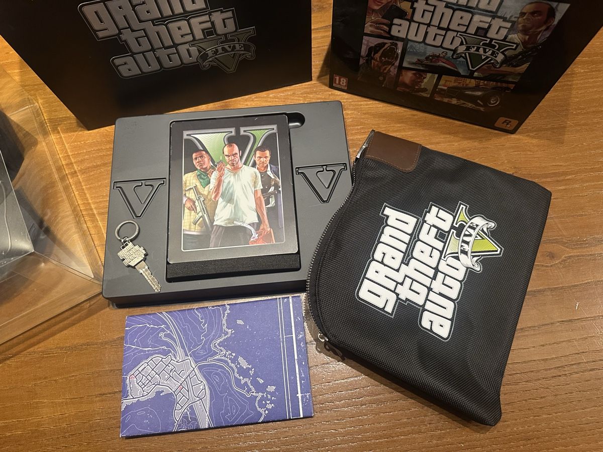 Giochi: GTA 5 Collector – Usato da Villeneuve VD venduto da ipad56pro 1