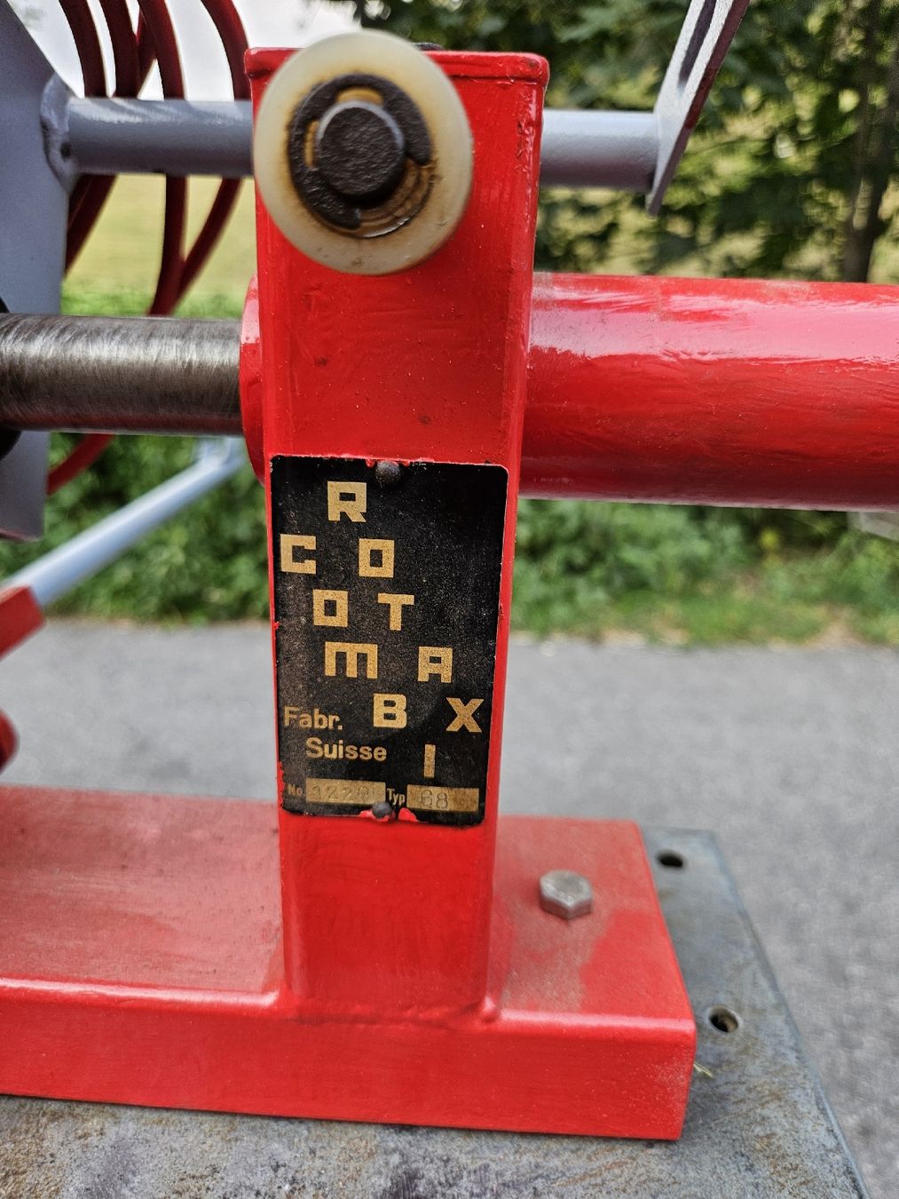 Aiguiseuses & polisseuses: Rotax Messerschleifgerät – D'occasion à Langnau i. E. par garfidu 4