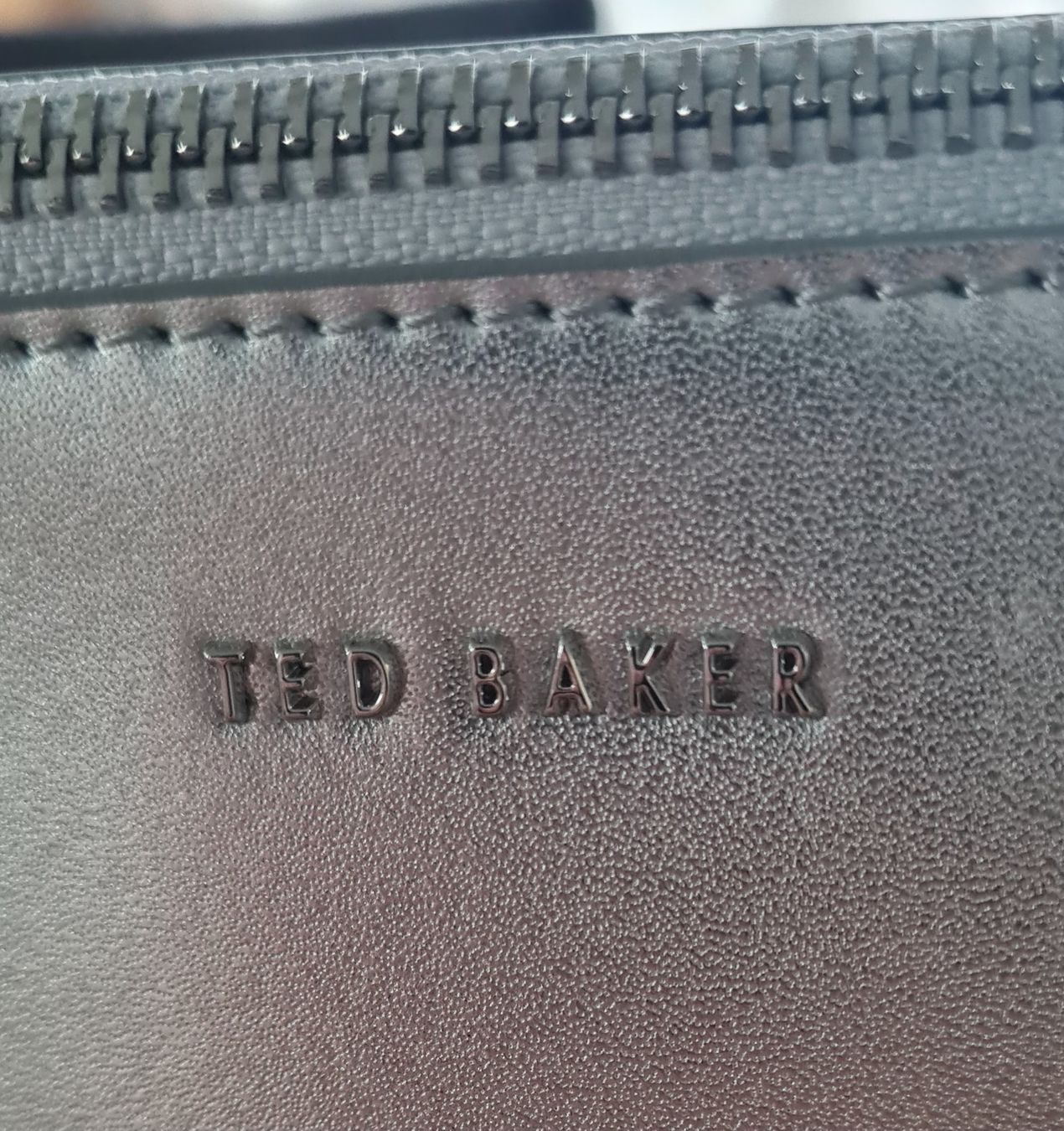 Ted Baker Taschen: Clutch Ted Baker London echt Leder – Gebraucht aus Beinwil Freiamt von tafa8 2