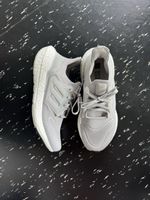 Adidas Ultraboost Laufschuhe grau Grösse 38