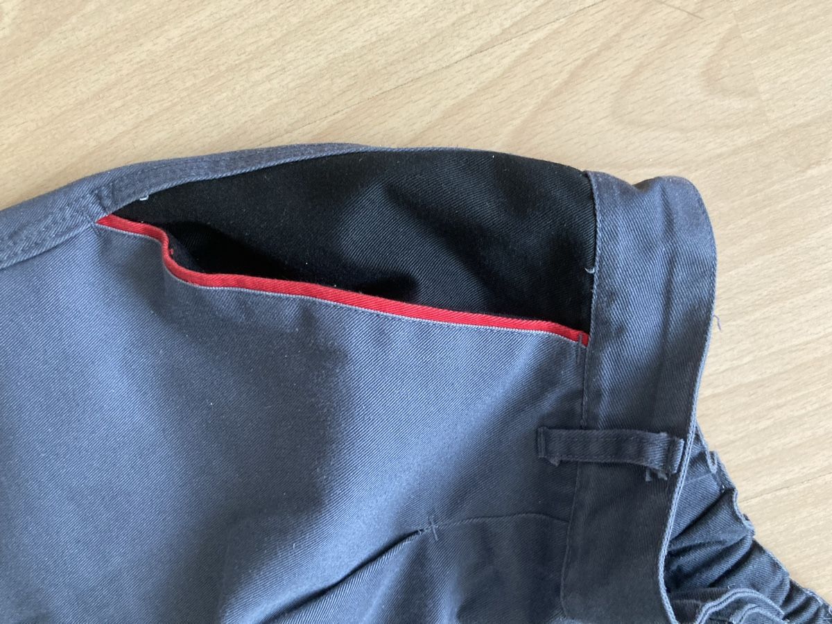 Pantalons: Kurze Arbeitshose – D'occasion à Geroldswil par schatz1962 6