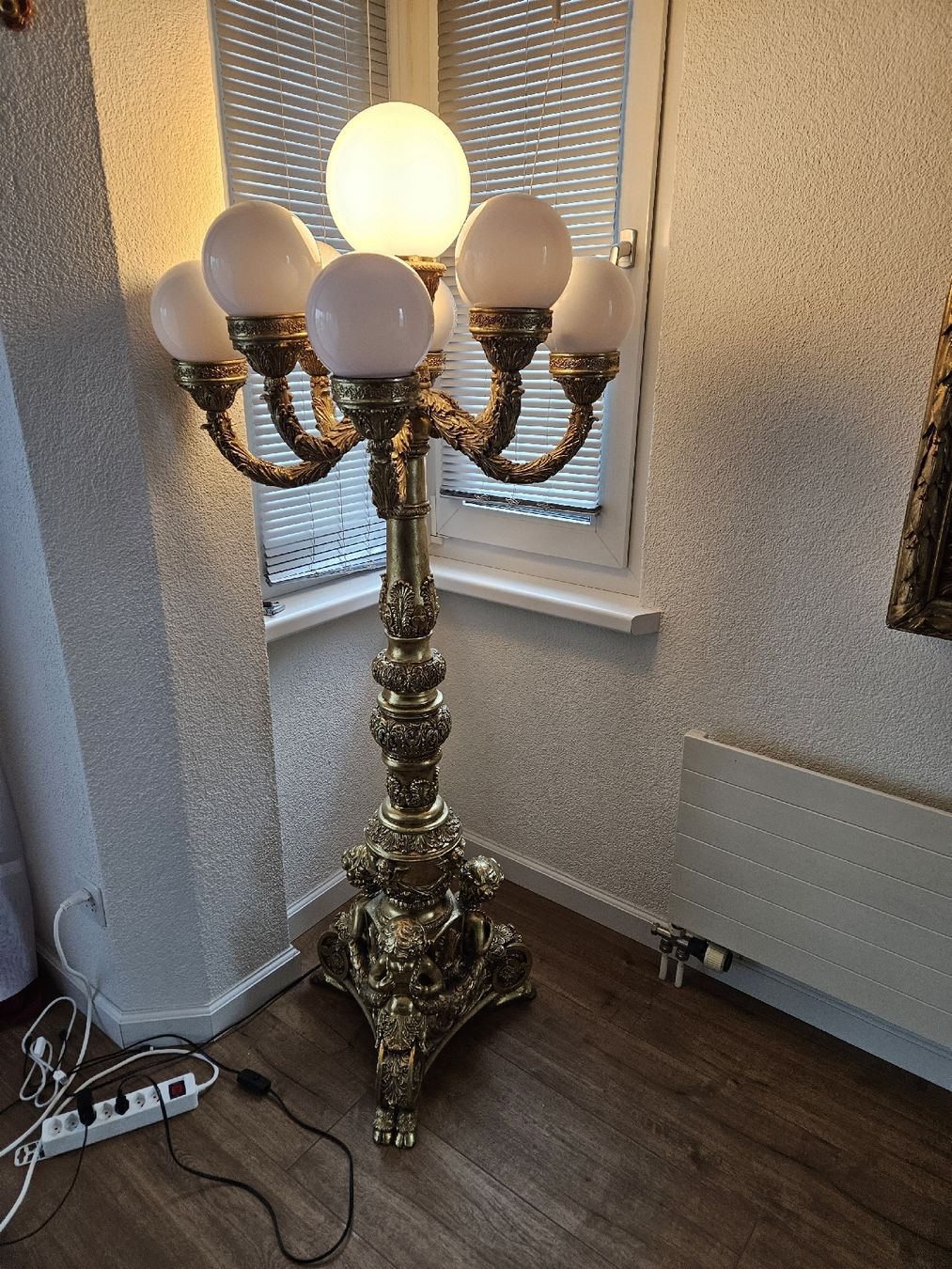 Lampade: Stehlampe Engel – Usato da emmenbrücke venduto da pamelaz 2