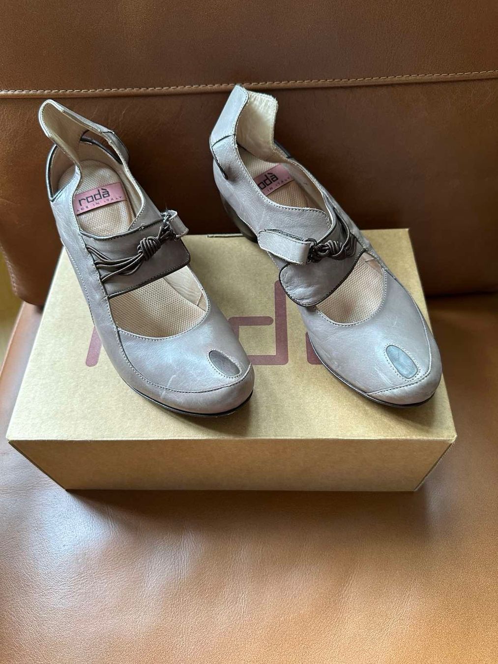 Scarpe da donna: RODA Pumps-Sandalen Grösse 38 – Usato da Luzern venduto da Sesilija 7