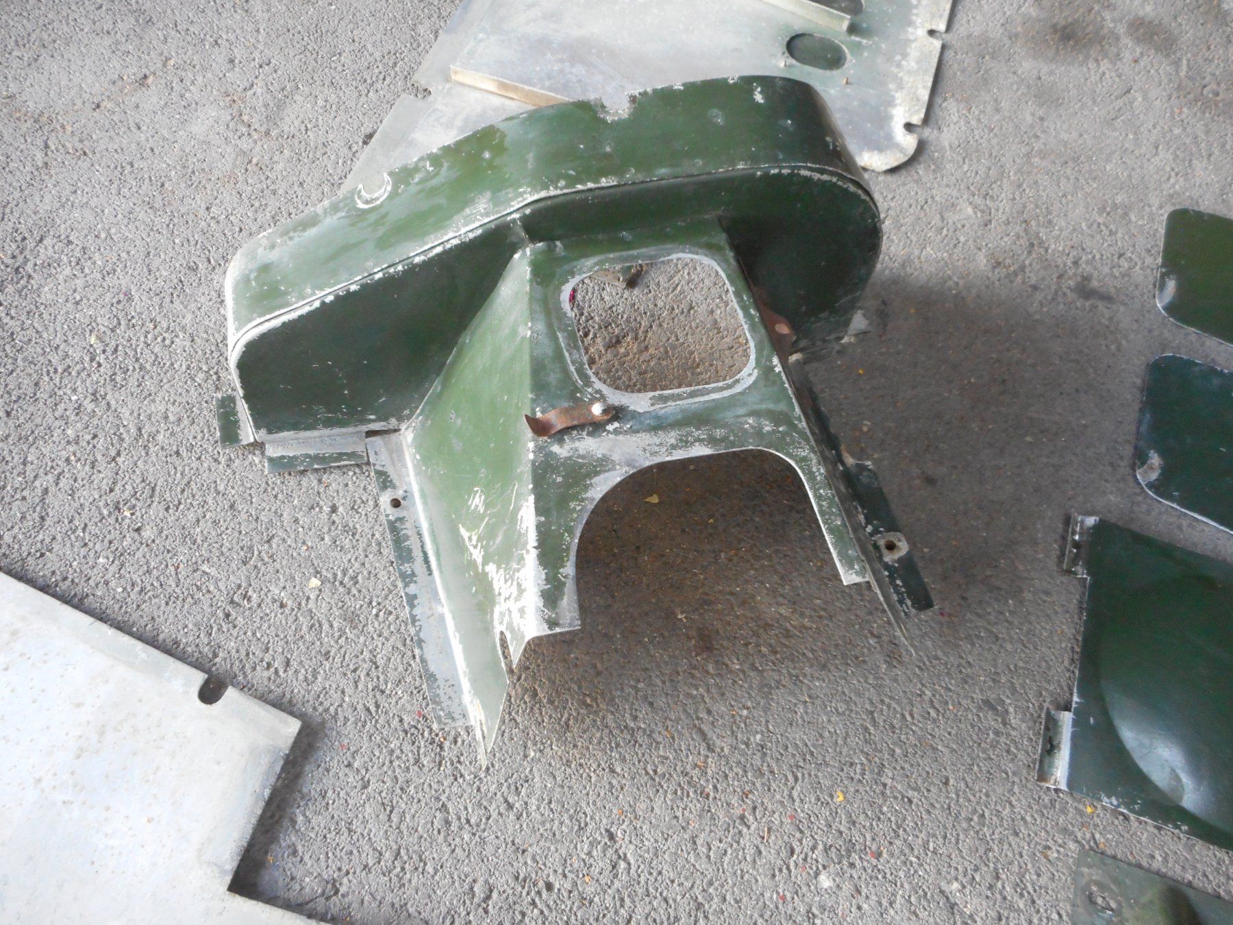 Land Rover Toutes les pièces auto: Blechteile – D'occasion à wimmis par inserat03 3