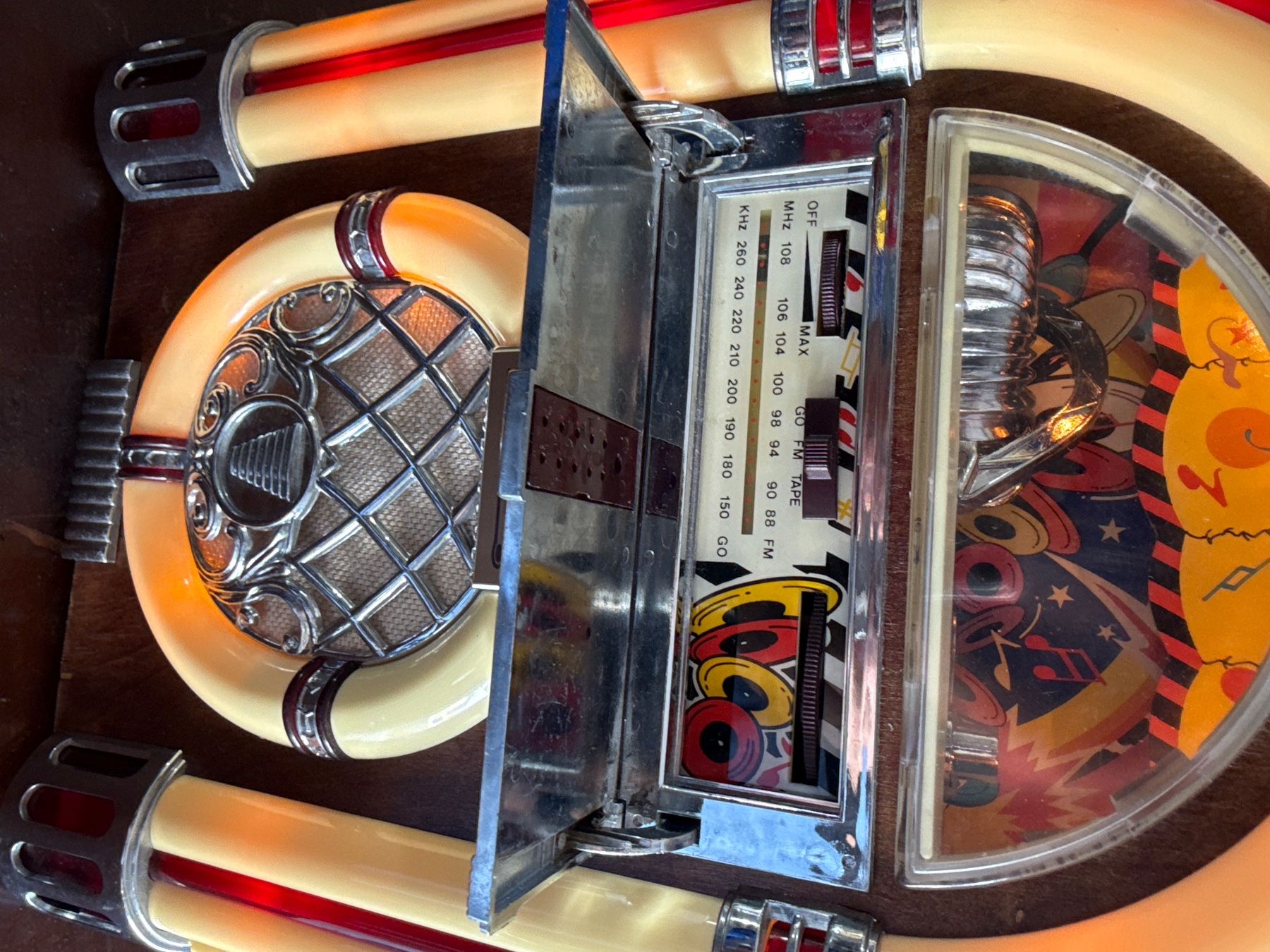 Jukebox: Mini Juke-box radio casette – Usato da Bouveret venduto da vit_br9v 2