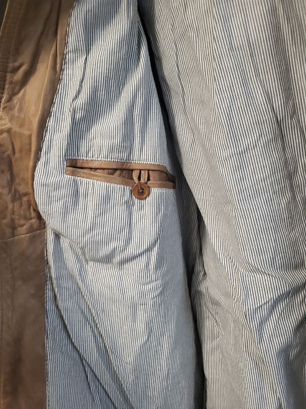 Giacche: Herren Lederjacke cognacfarbig – Usato da Rüschlikon venduto da Voxi 4