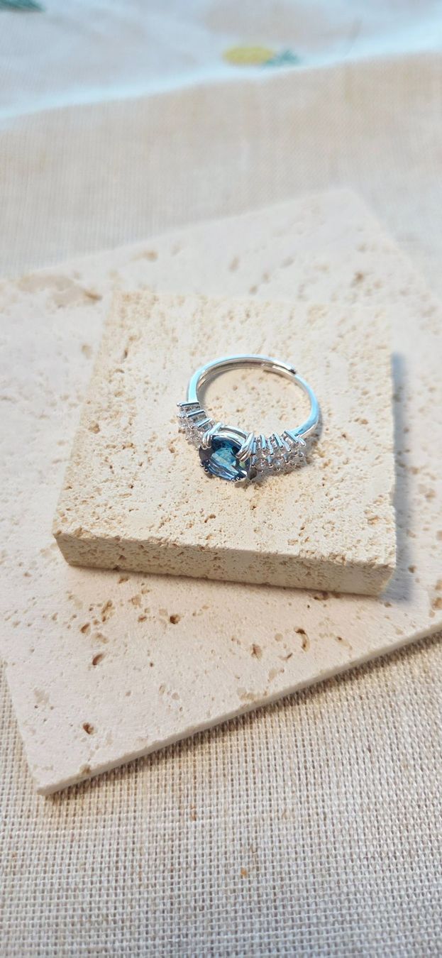 Anelli: NEW - S925 Topaz Ring (Adjustable) – Nuovo (secondo la descrizione) da Zürich venduto da cin_wcf6 2