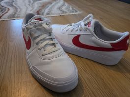 Nike Sneakers weiss rot Grösse 44 wenig getragen