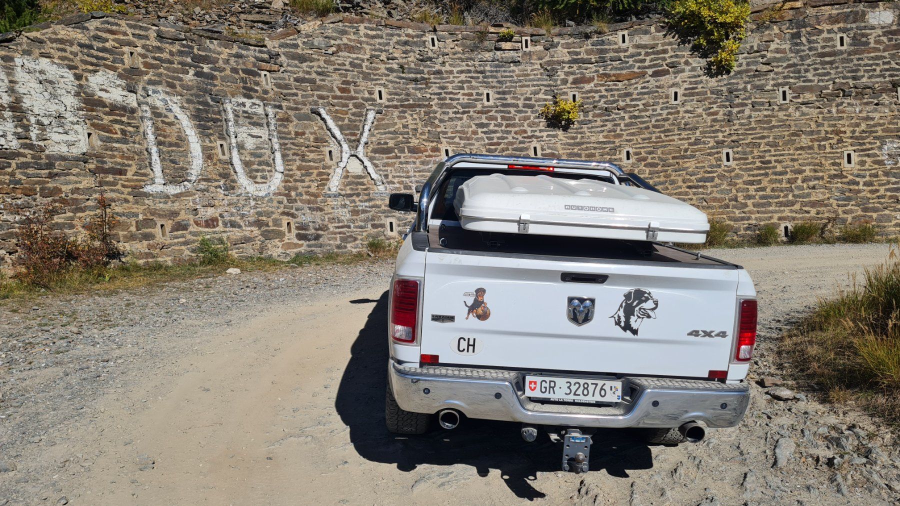 Dodge Autos: Dodge RAM Quad Cab 5.7 V8 HEMI – Gebraucht aus Chur von khu_cz29 3