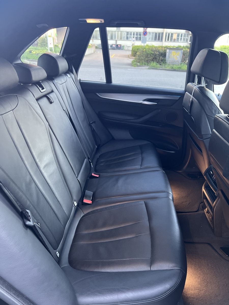 BMW Automobili: BMW X5 xDrive 30d – Usato da Zollikofen venduto da 3052 6