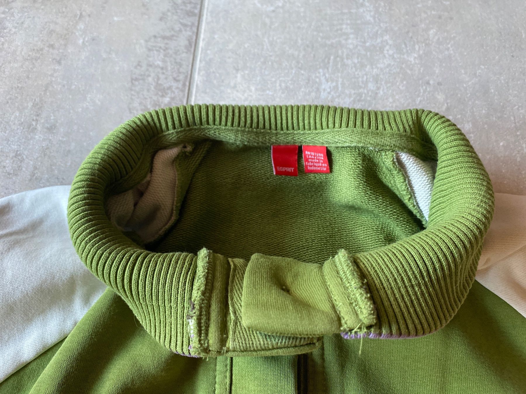 Esprit Giacche: Sweatshirt Jacke – Usato da Bülach venduto da Jackybabue 1