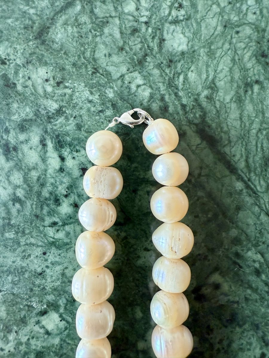 Catenine: NEU Elegantes Perlencollier, echte barocke Süsswasserperlen – Nuovo (secondo la descrizione) da Kilchberg ZH venduto da LittleMissSunshine 1
