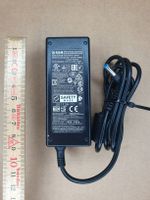 HP Laptop Netzteil, 25W, Model: ADS-25PE-19-3 4.5x3.0 mm 19v