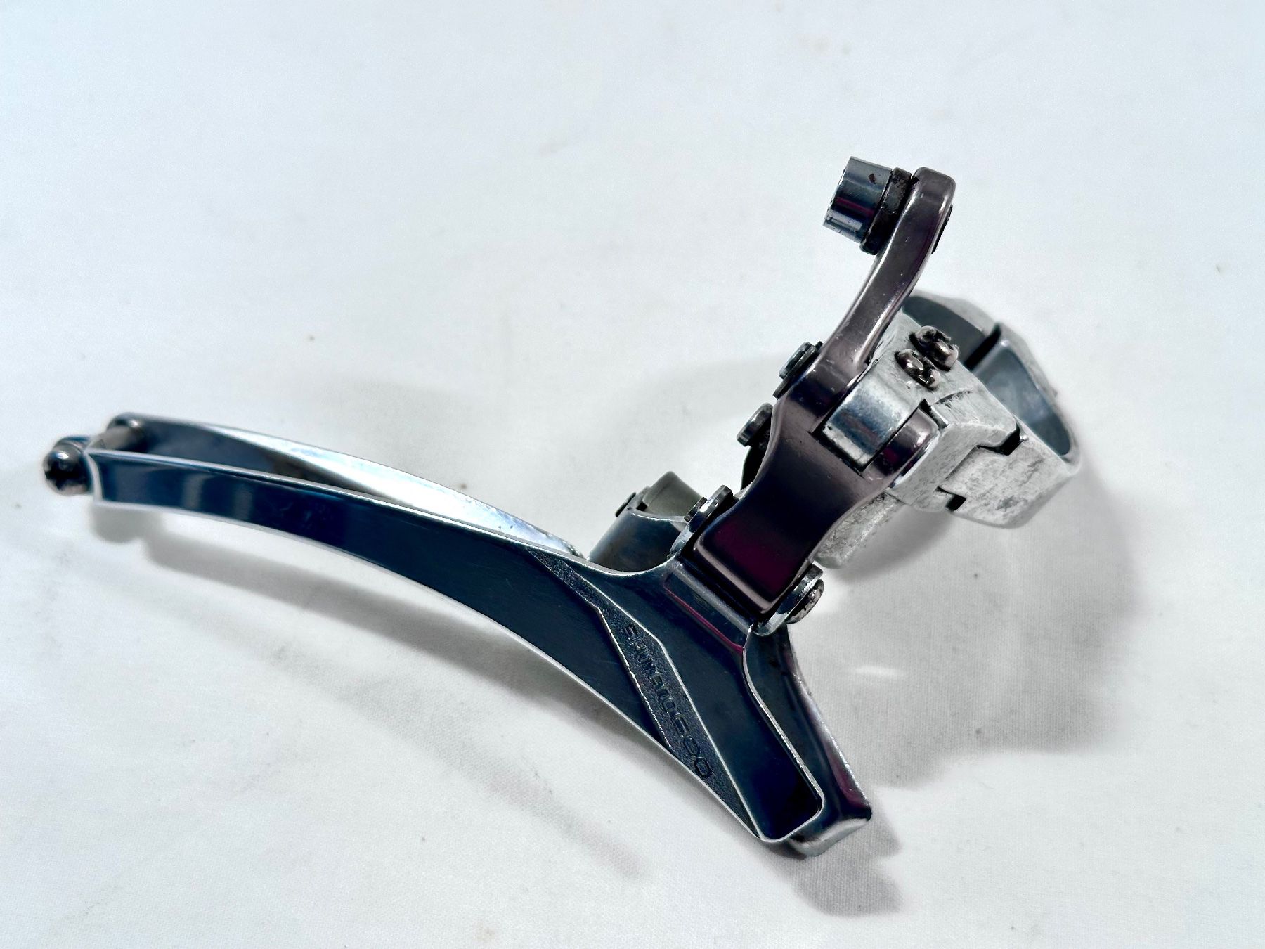Shimano Pezzi di ricambio: Shimano 600 FD-6207 Front Derailleur Umwerfer – Usato da Luzern venduto da bikeandbeltcom 1