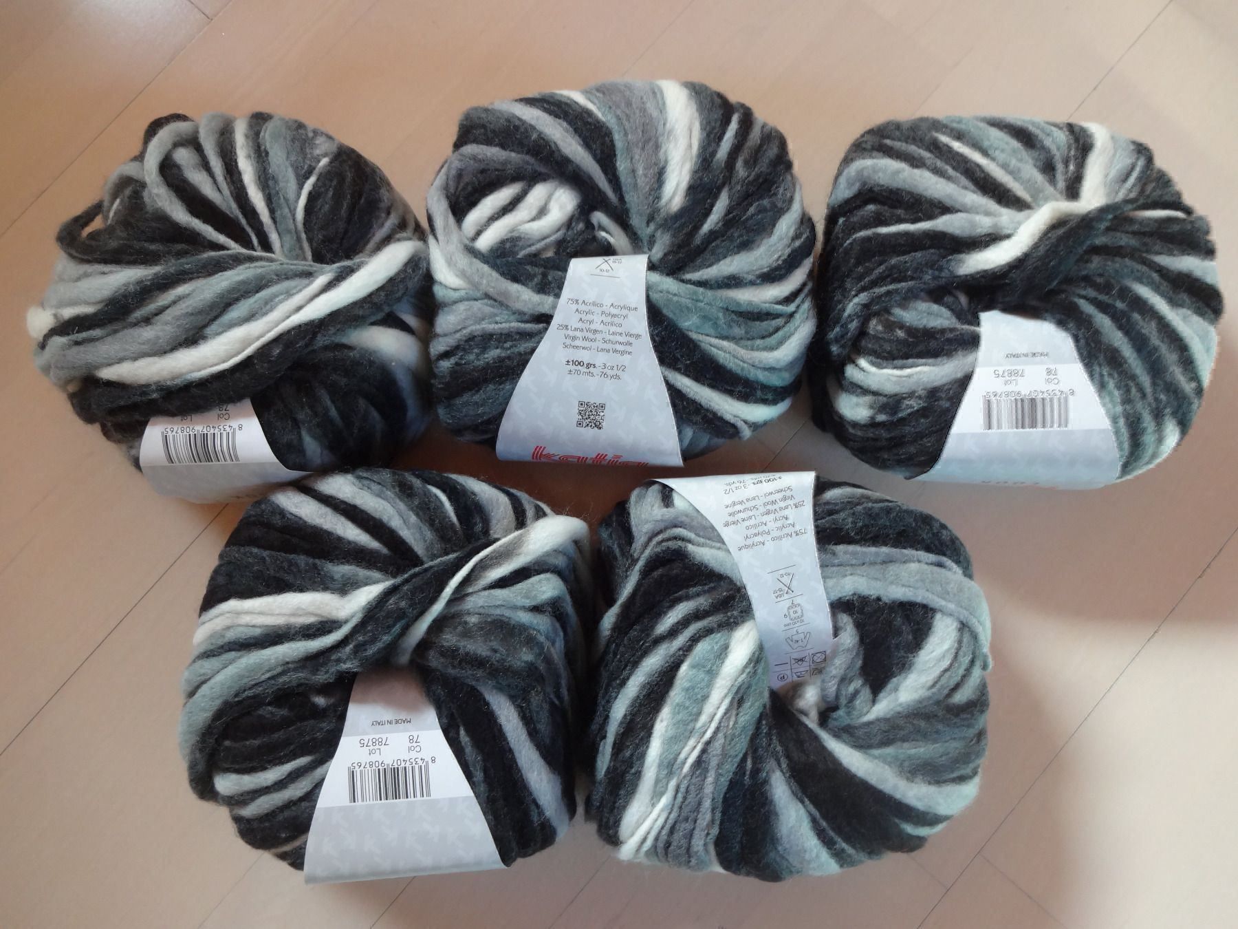 Lana: * KATIA LOOK  500g * – Nuovo e nell'imballaggio originale da Reigoldswil venduto da arosa05 5