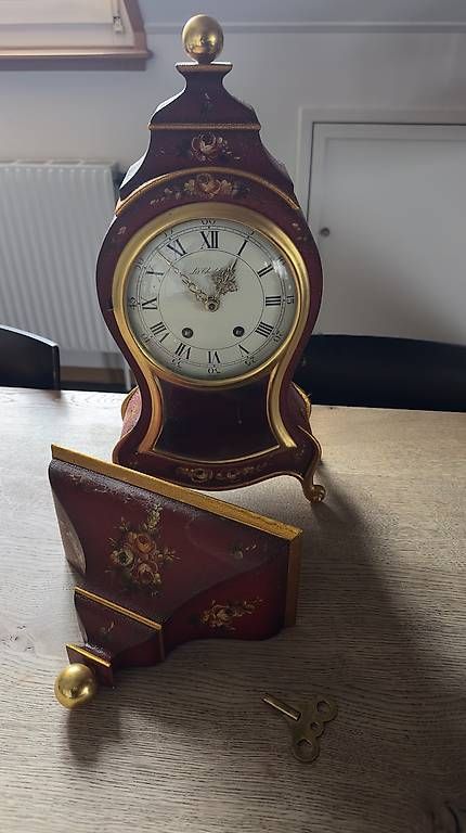 Orologi da terra & Orologi da parete: Pendule Neuchateloise Le Castel – Usato da Neuenegg venduto da JO-RAY