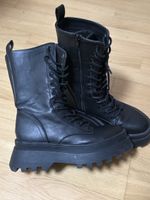 Black Chunky Platform Boots, Size EUR 38, Excellent Cond.