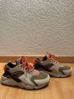Women Sneaker Nike Air Huarache – EUR 40 - multicolor
