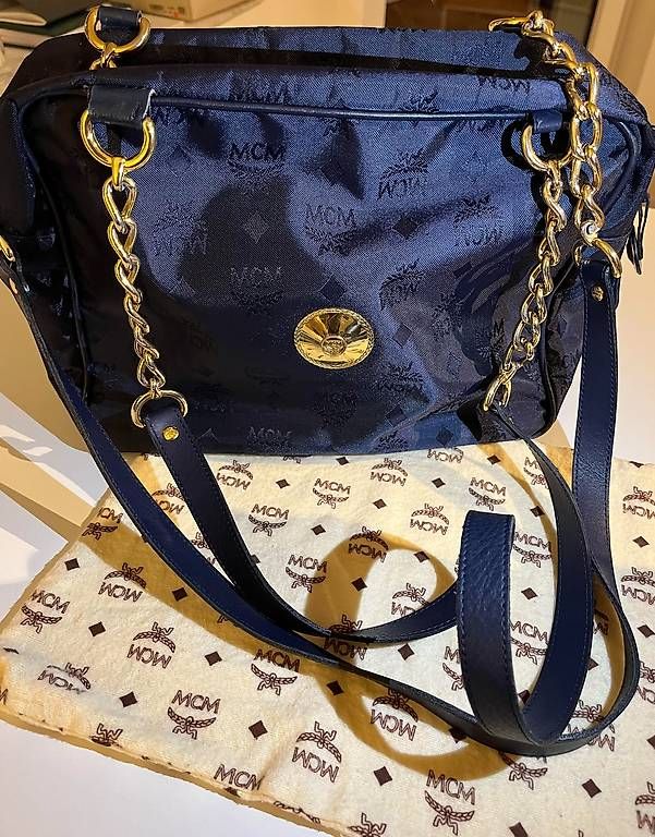 Mcm Taschen: MCM Schultertasche: Tasche Navy Nylon – Gebraucht aus Männedorf von fel_ynj7 1