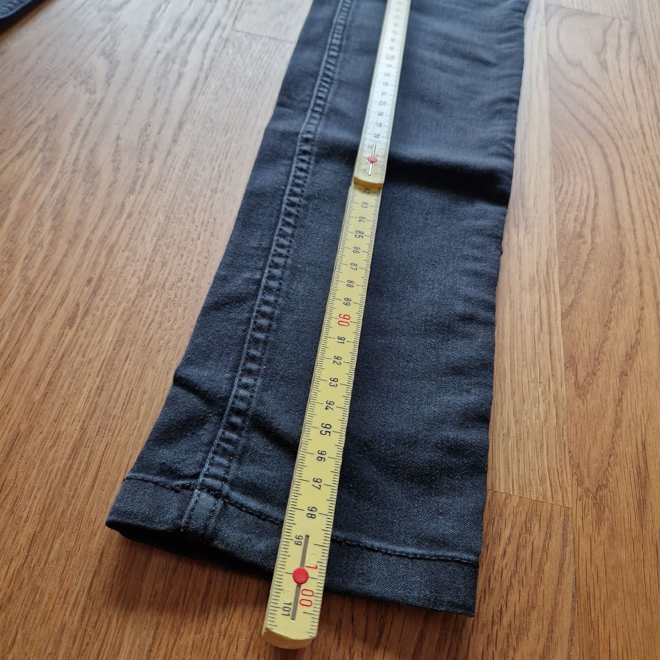 Only Jeans: Only Jeans & Pull&Bear Leggings Gr. M – Usato da Nendeln venduto da witr_gliabt 2