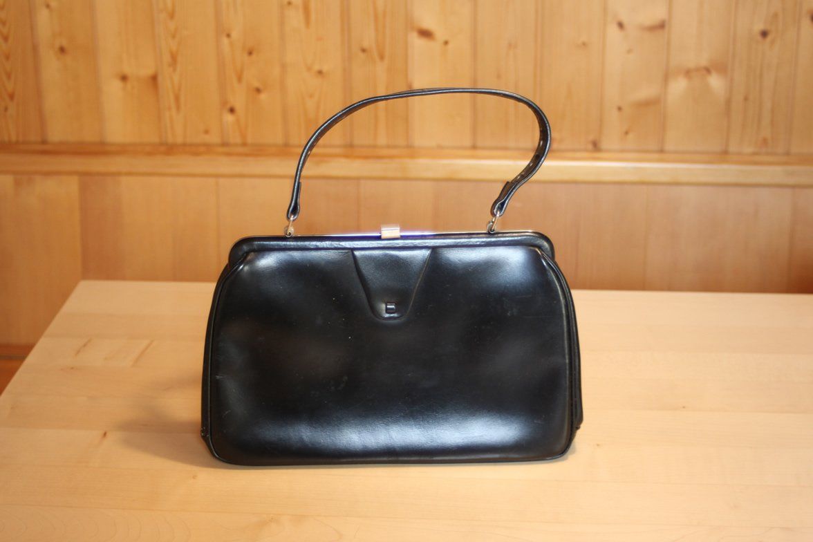Borse da donna: Lederhandtasche vintage – Usato da Sumiswald venduto da Lottie22 2