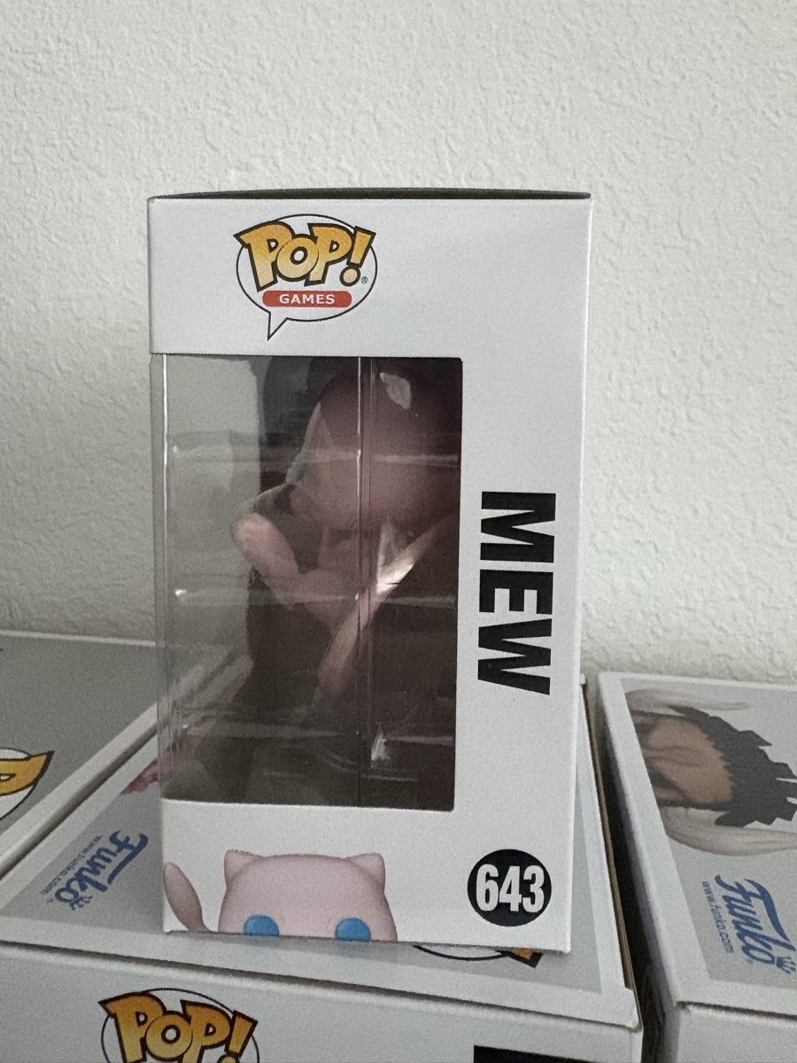 Funko Statuette: Funko Pop! Pokémon - Mew 643 – Usato da Wabern venduto da Ayke98 1