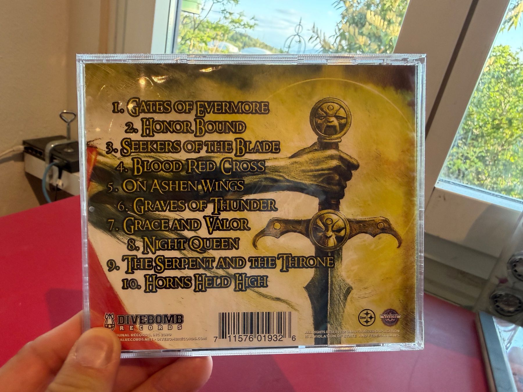 CD: Ironflame - Blood Red Victory - KA02B – Nuovo e nell'imballaggio originale da Küsnacht ZH venduto da JazzRecords 1