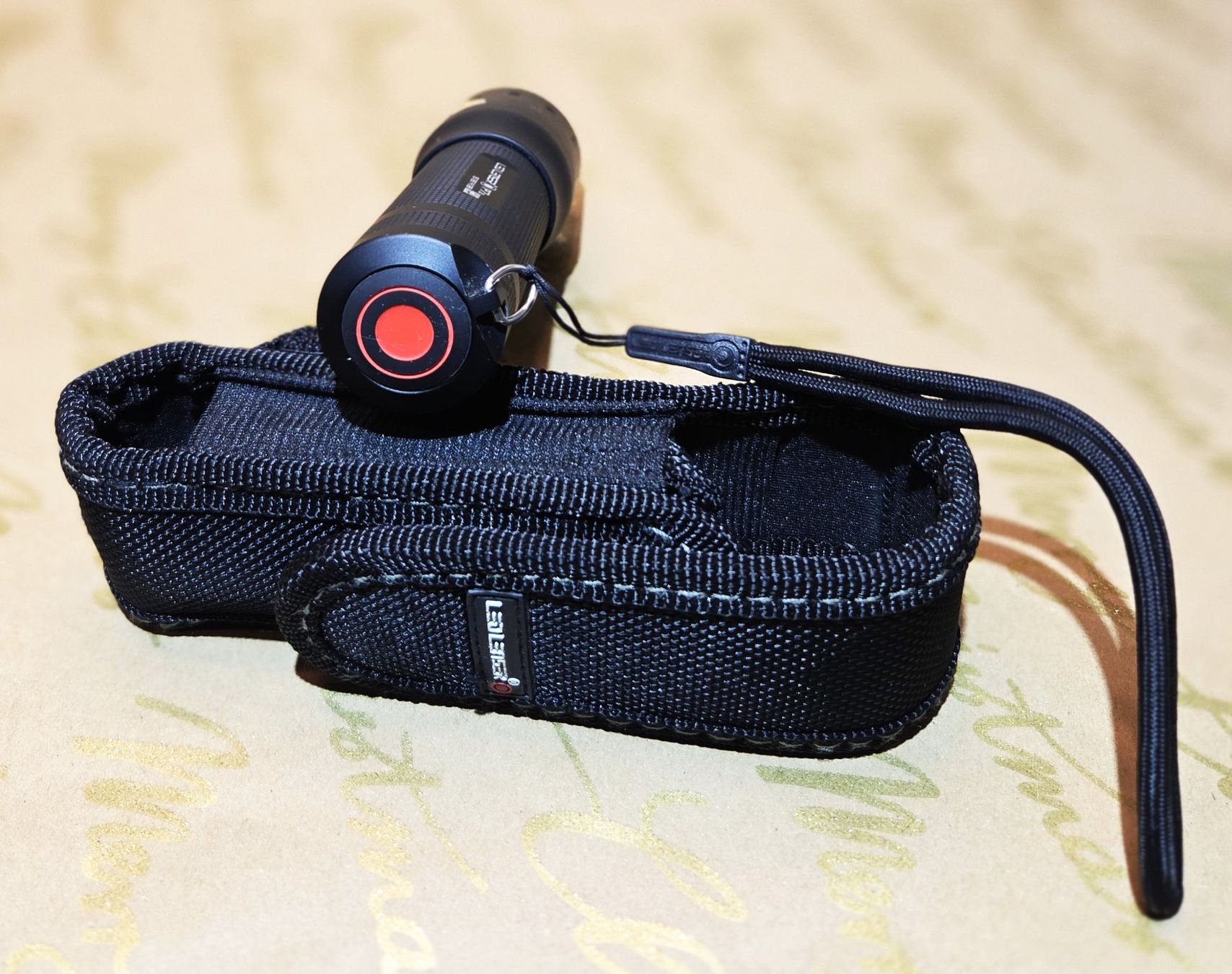 Lampen: LED Lenser P7.2 Taschenlampe neuwertig inc. Batterien – Neu (gemäss Beschreibung) aus Winterthur von jocker_dv 7