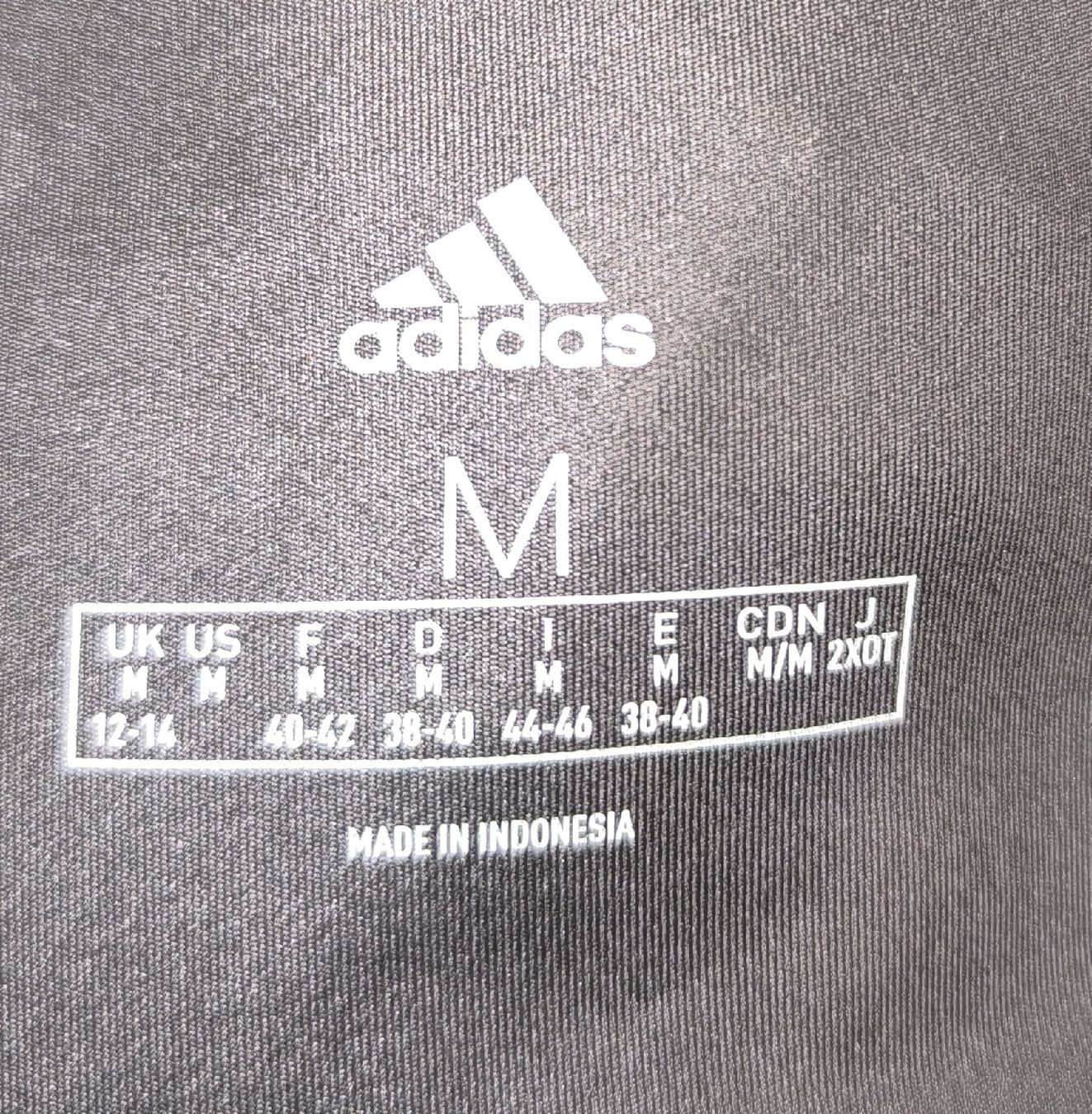 Adidas Leggings: Sporthose von adidas – Usato da Fischbach LU venduto da BuBri 1