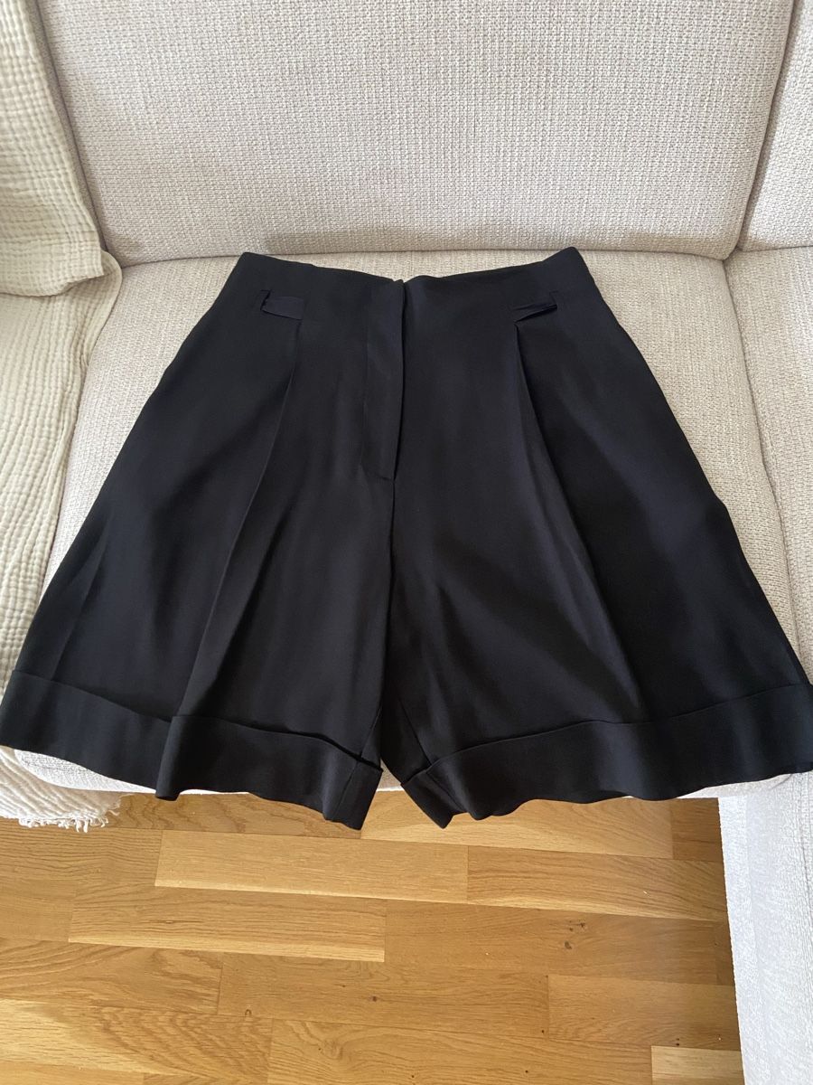 Zara Hosen: Shorts aus Viskose – Neu (gemäss Beschreibung) aus Ostermundigen von Natalia1973 3