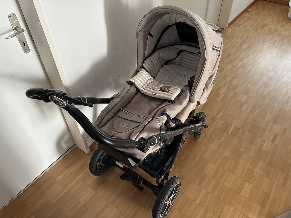 Poussette: Kinderwagen – D'occasion à Olten par Spike0110 1