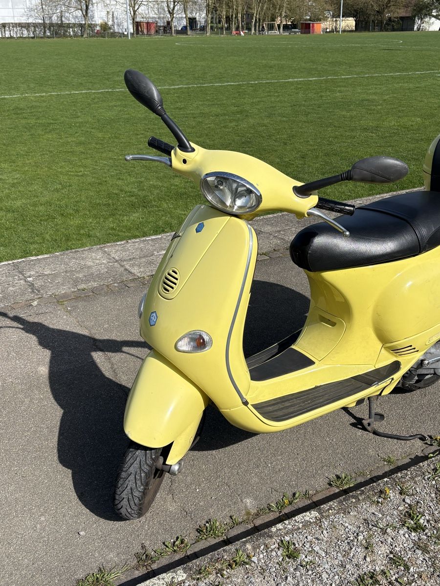 Vespa Scooter: Vespa ET4 – Usato da Rüschlikon venduto da Simoneh76