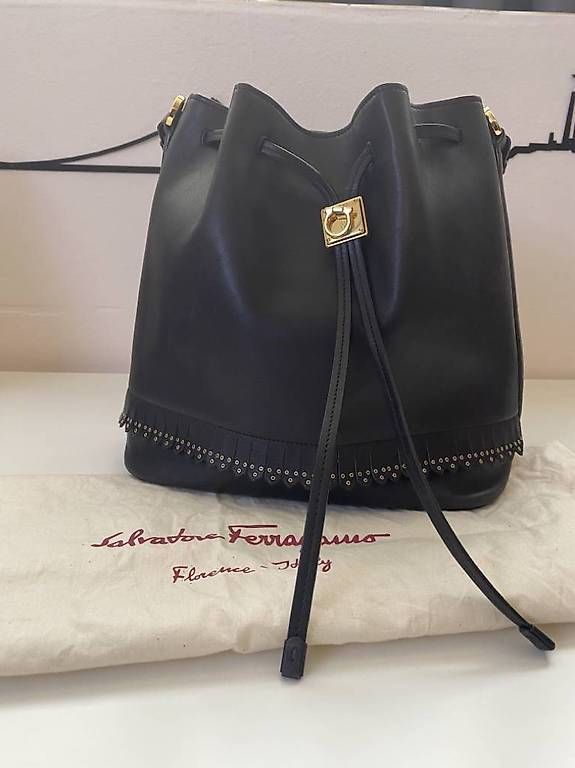 Taschen für Damen: Sac en cuir femme – Gebraucht aus Biel/Bienne von fab_66kd