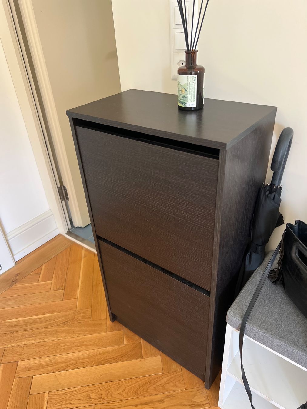 Conforama Armadi: Shoe cabinet – Usato da Zürich venduto da lea_kl56