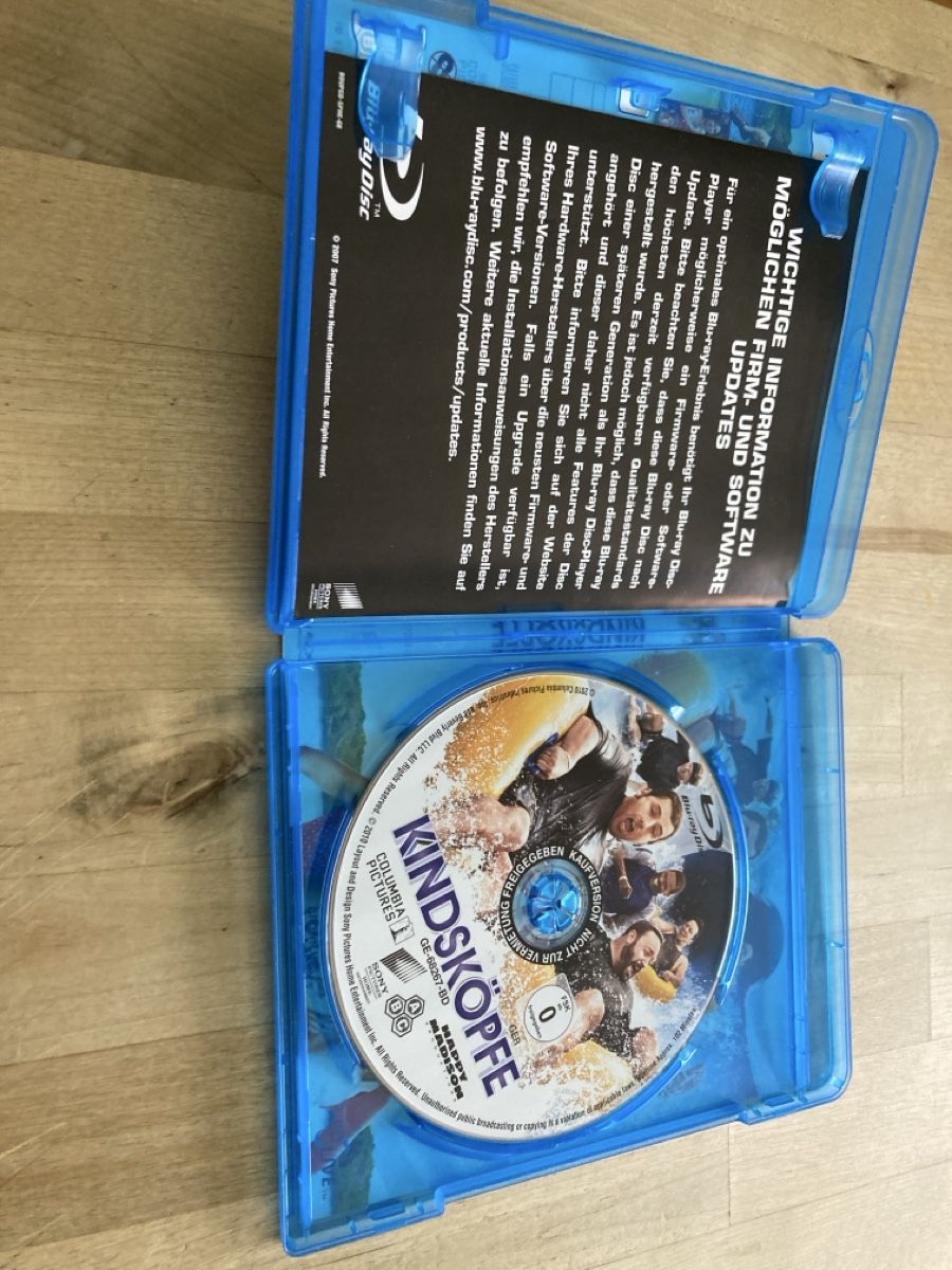 Tutti i DVDs: Blu-ray Disc Kindsköpfe – Nuovo (secondo la descrizione) da Zürich venduto da msxmsx 2