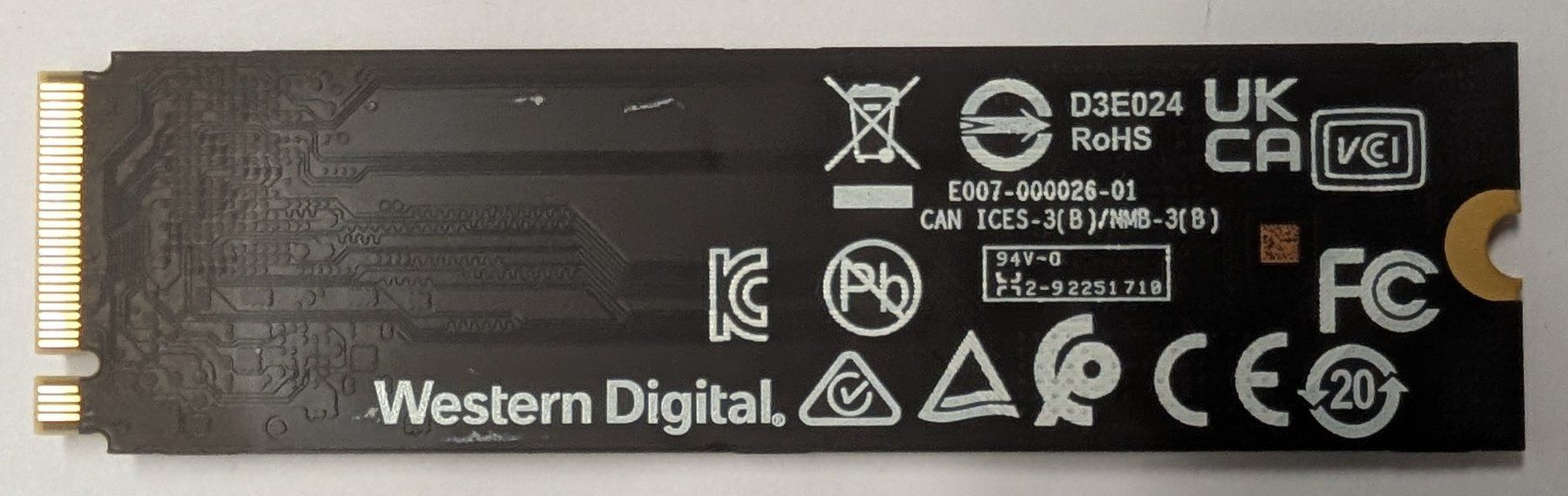 Western Digital Dischi rigidi: SSD WD_Black SN770, M.2 2280 2TB – Usato da Winterthur venduto da Doca 2