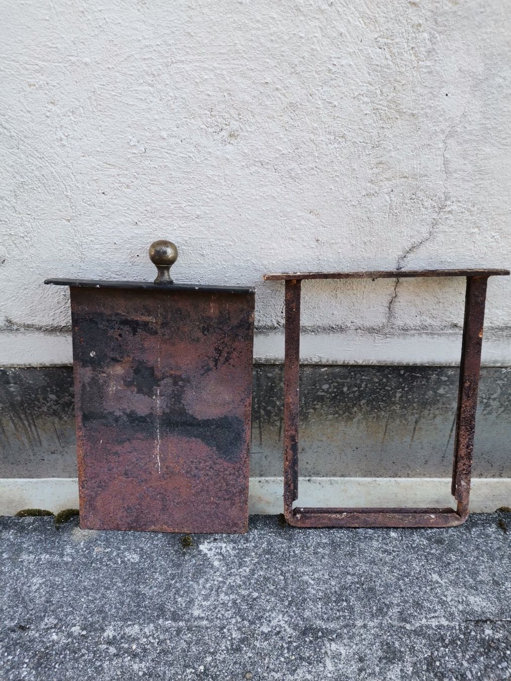 Sonstiges antikes Mobiliar: Alter Schieber, Luftschieber, Ofenteil, Ofen Luftschieber, S – Gebraucht aus Wiedlisbach von materialkreislauf 3