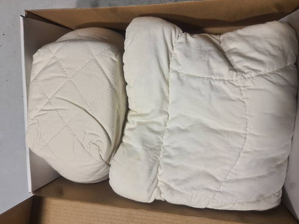 Porte-bébés ventraux & dorsaux: Ergobaby: Infant insert – D'occasion à Wohlen b. Bern par Seboche 1