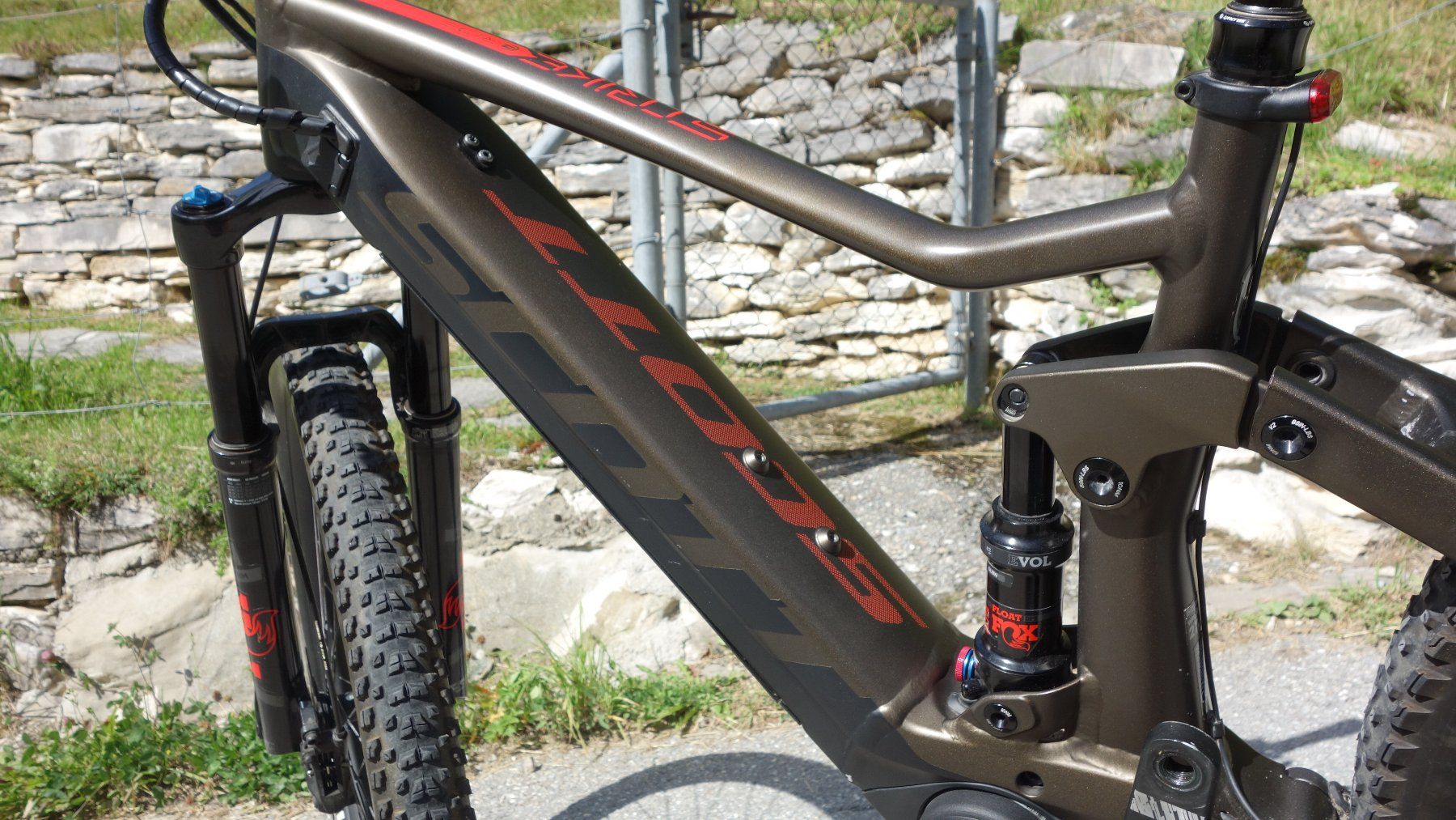 Scott Velos: Scott Strike eRide 920 E-Bike e bike Fully Bosch Kiox Gr. M – Gebraucht aus wolfhausen von dynamik1971 2