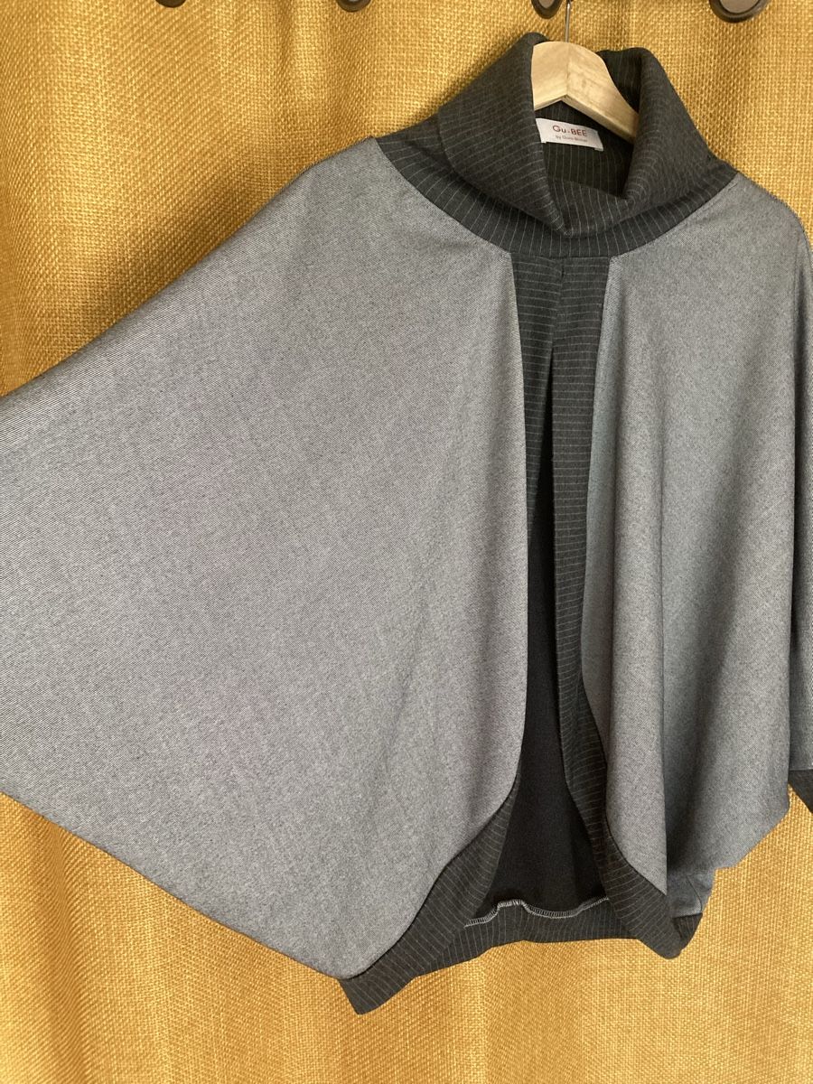 Altro in Moda donna: Veste cape élégante et originale  – Nuovo e nell'imballaggio originale da Ardon venduto da hel_2sxp 8