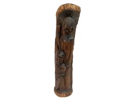 Handgeschnitzte Holzskulptur im Dogon-Stil